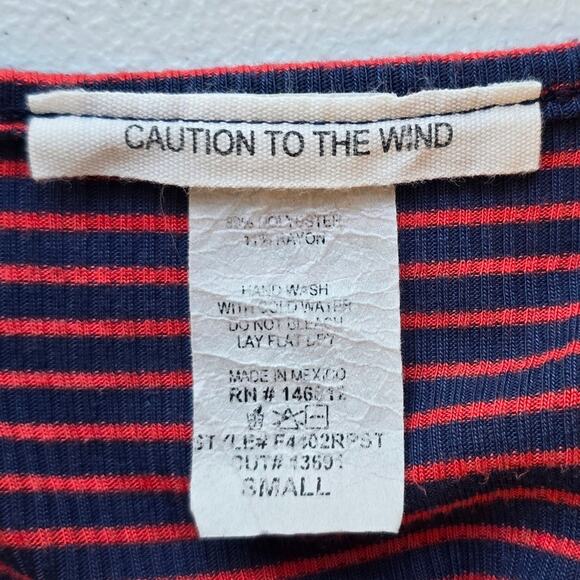 M Caution To The Wind Navy Orange Striped Tank Top Size S Front Tie Nautical - Picture 8 of 8